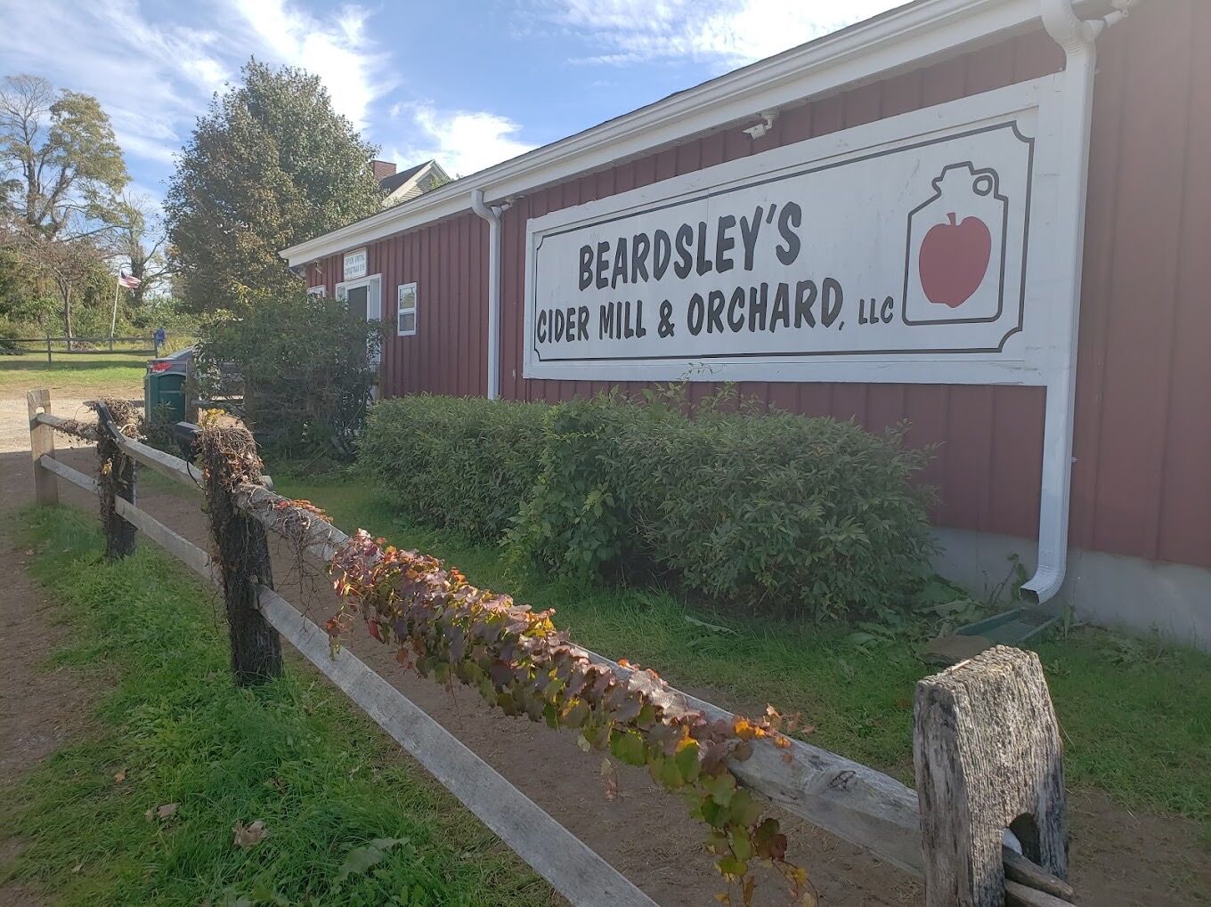 Picture of Beardsley's Cider Mill & Orchard