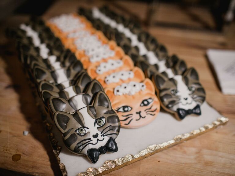 friends themed wedding smelly cat cookies