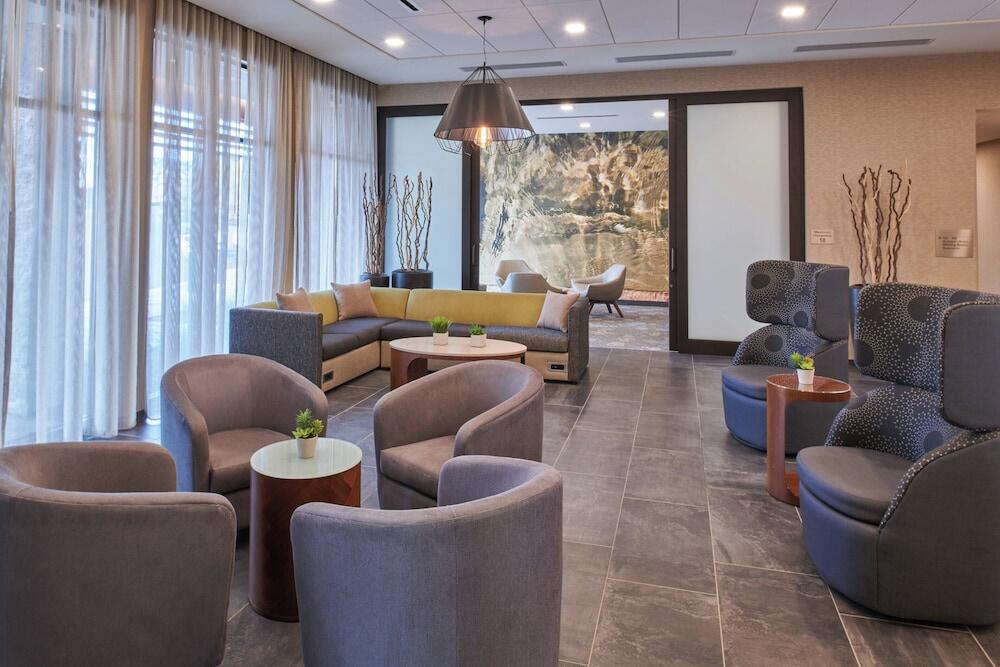 Picture of Courtyard by Marriott Petoskey at Victories Square