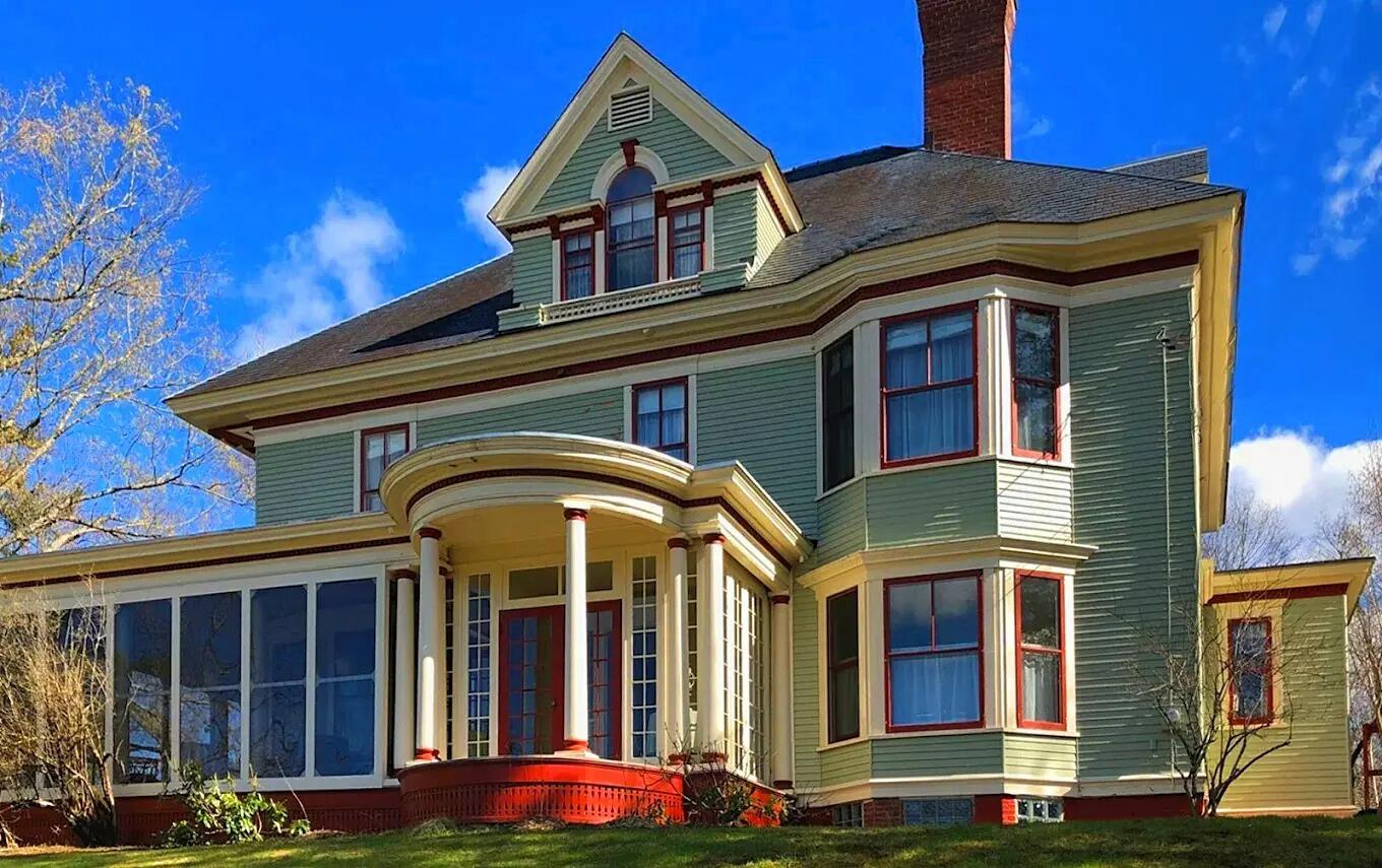 Picture of Guilford Bed and Breakfast