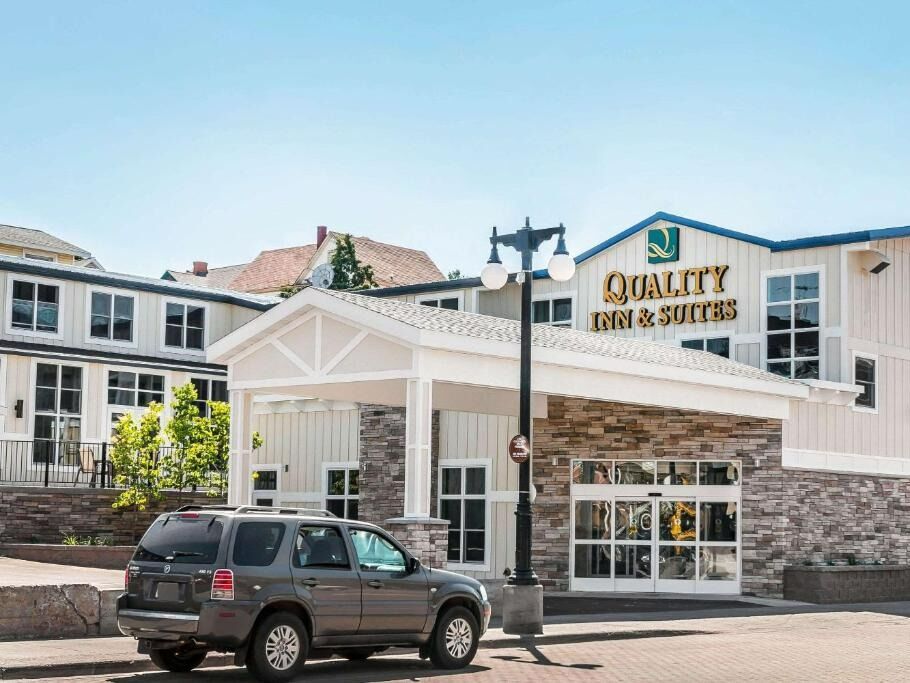 Picture of Quality Inn & Suites