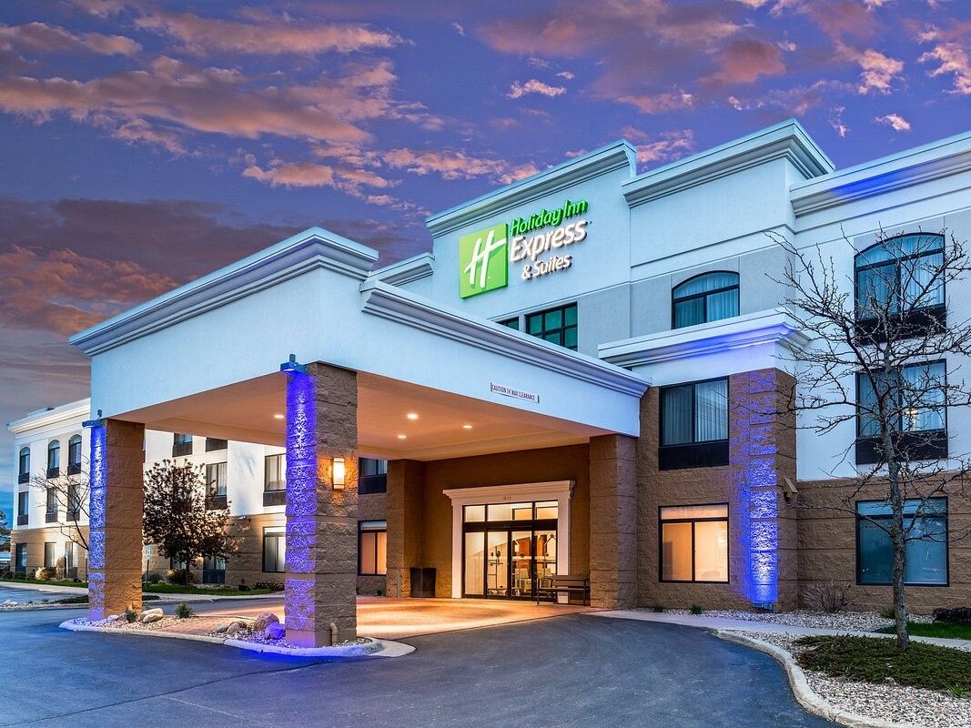 Picture of Holiday Inn Express & Suites Cedar Falls - Waterloo, an IHG Hotel