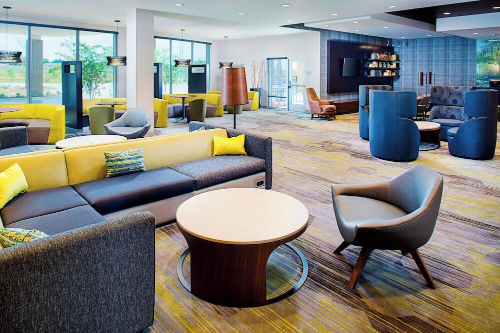Picture of Courtyard by Marriott Dallas Carrollton