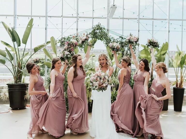 12 Small Wedding Venues in Michigan for a Petite Celebration