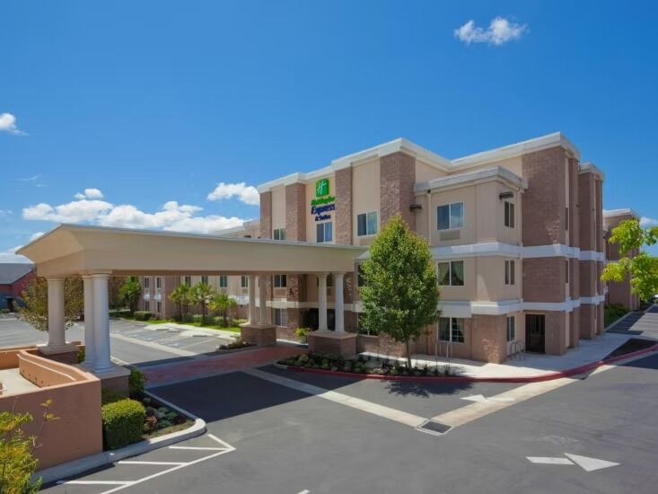 Picture of Holiday Inn Express & Suites Livermore, an IHG Hotel
