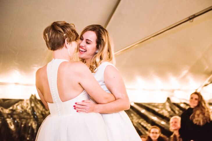 Casual First Dance at a Tented Reception in Maine
