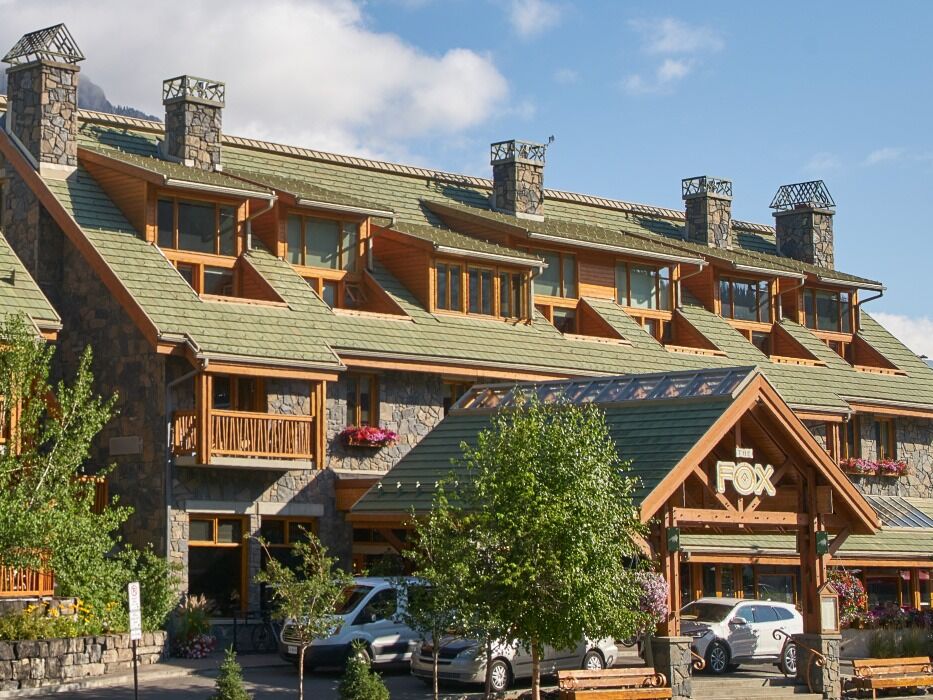 Picture of Fox Hotel & Suites