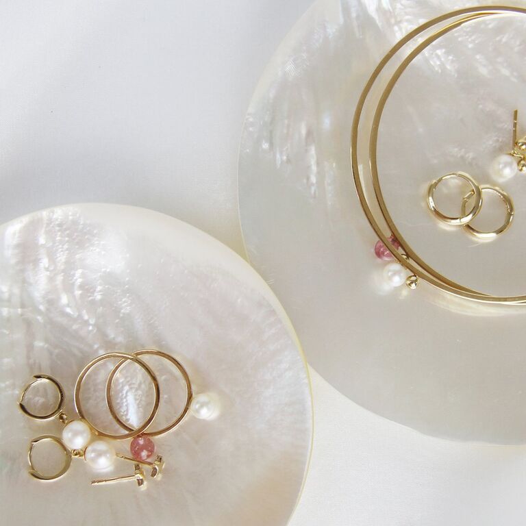 Mother-of-pearl jewelry dish 12th anniversary modern gift