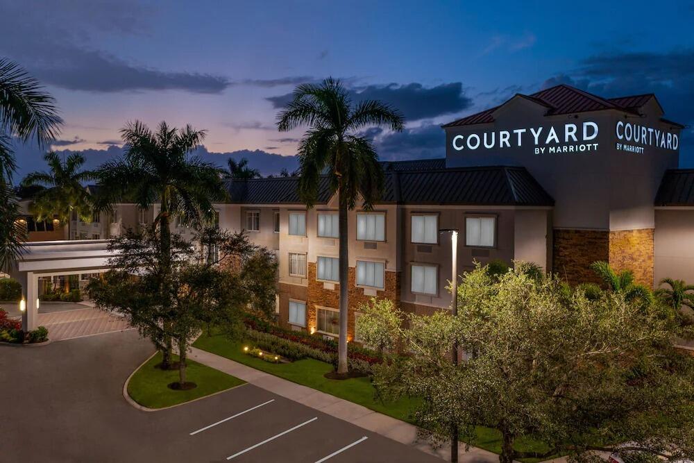 Picture of Courtyard by Marriott Sarasota at University Town Center