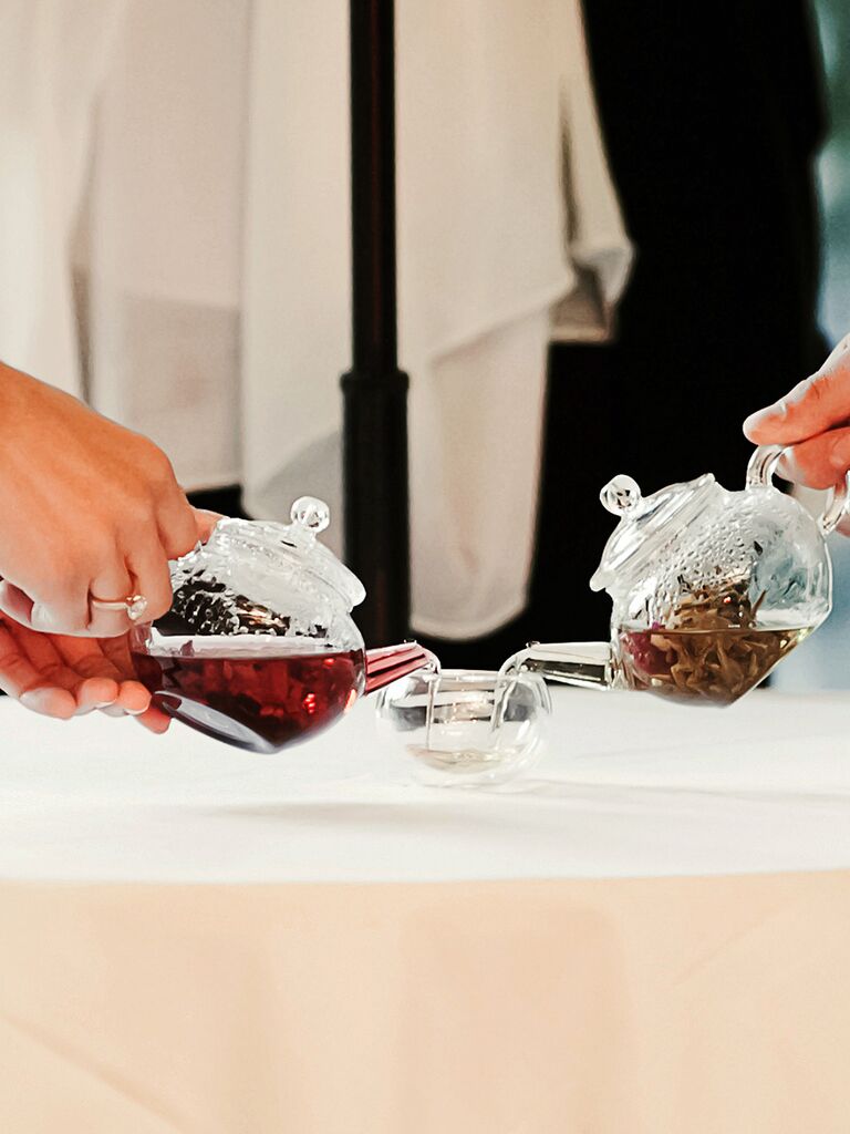 Unique unity wedding ceremony with tea