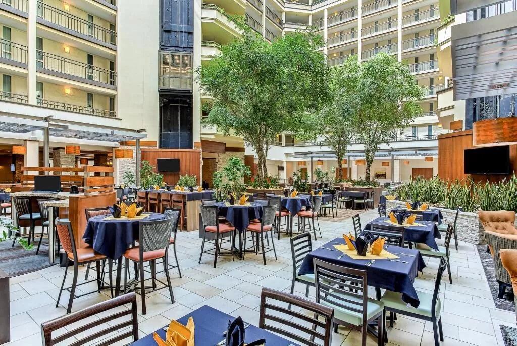 Picture of Embassy Suites by Hilton Nashville Airport
