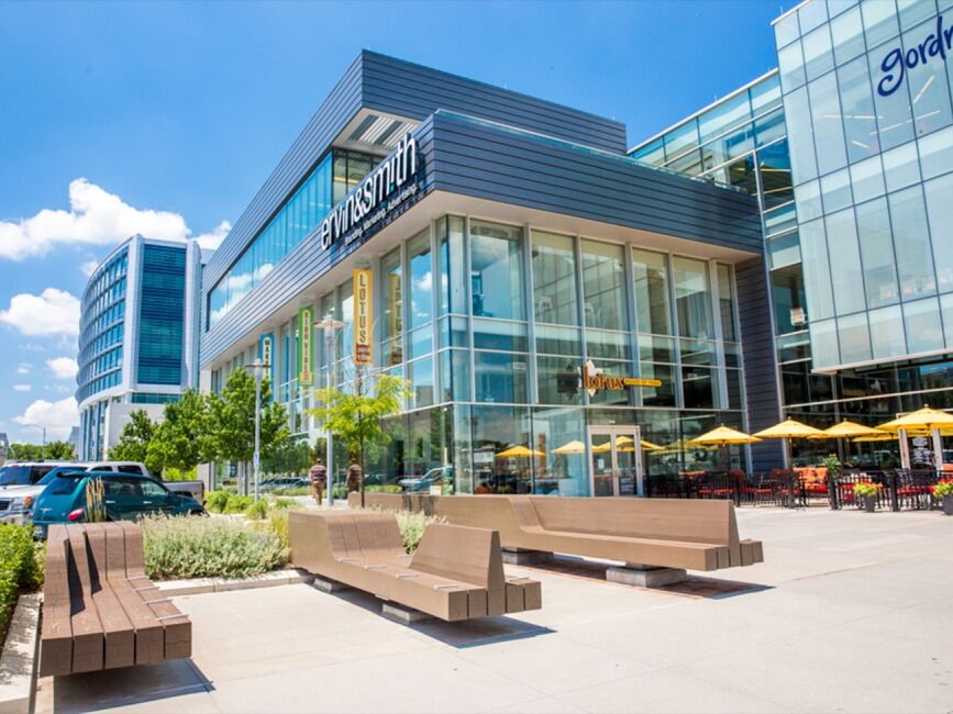Picture of Shoppes At Aksarben Village