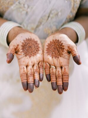 Indian Henna Design on Bride's Hands