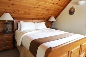 Picture of Muskoka Cottage Beautiful Lake View