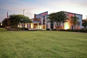 Picture of Hampton Inn Auburn