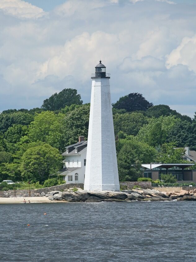 Picture of Cross Sound Lighthouse Cruises