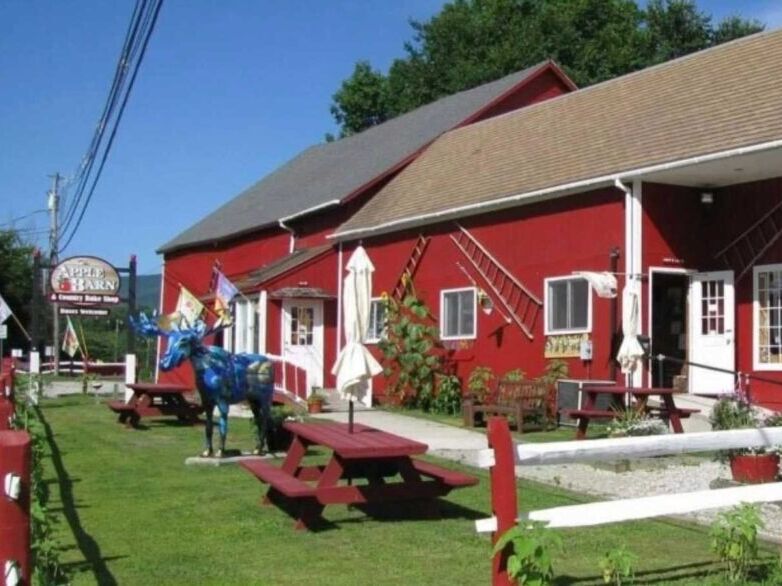 Picture of Apple Barn Country Bake Shop