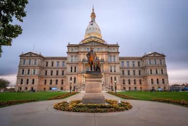 Picture of Michigan State Capitol Building