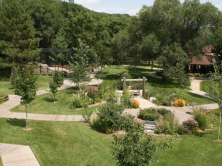 Picture of Oxbow Park & Zollman Zoo