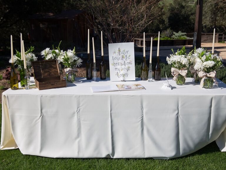 18-ideas-for-your-wedding-gift-table