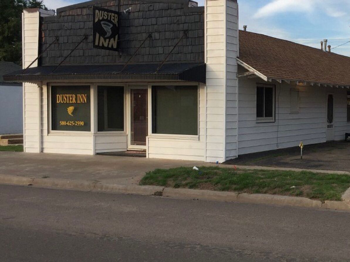 Picture of Duster Inn
