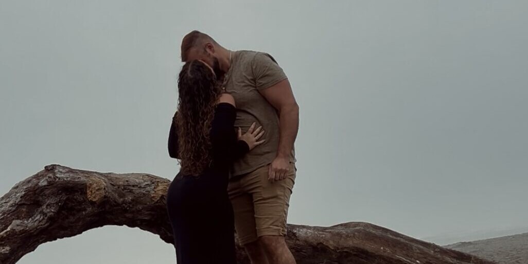 Hannah & Derek Home Page Banner
