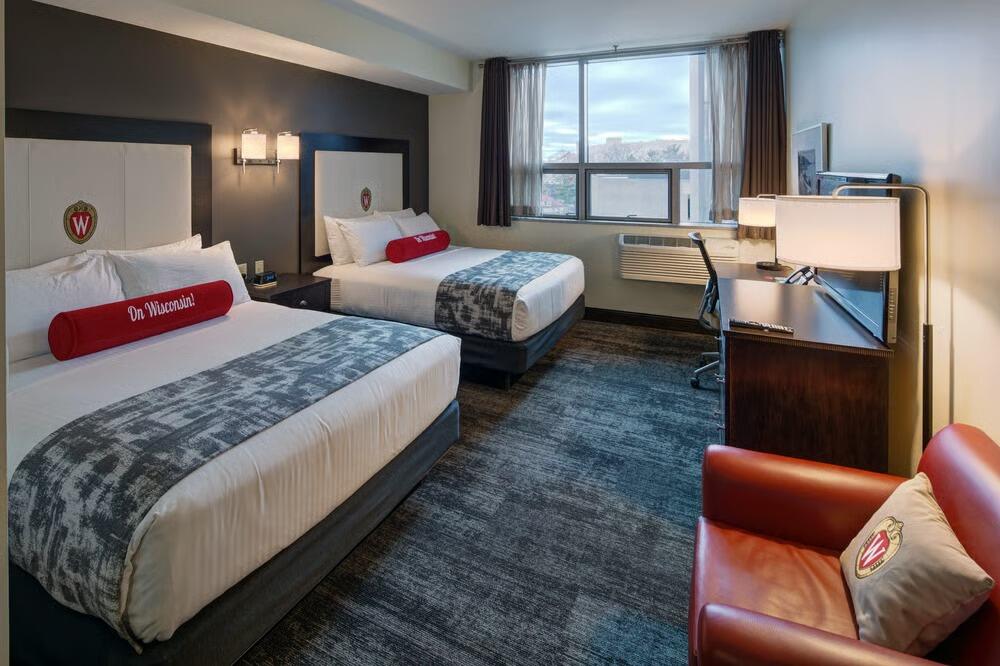 Picture of Wisconsin Union Hotel
