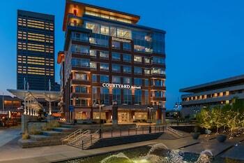 Picture of Courtyard Buffalo Downtown / Canalside