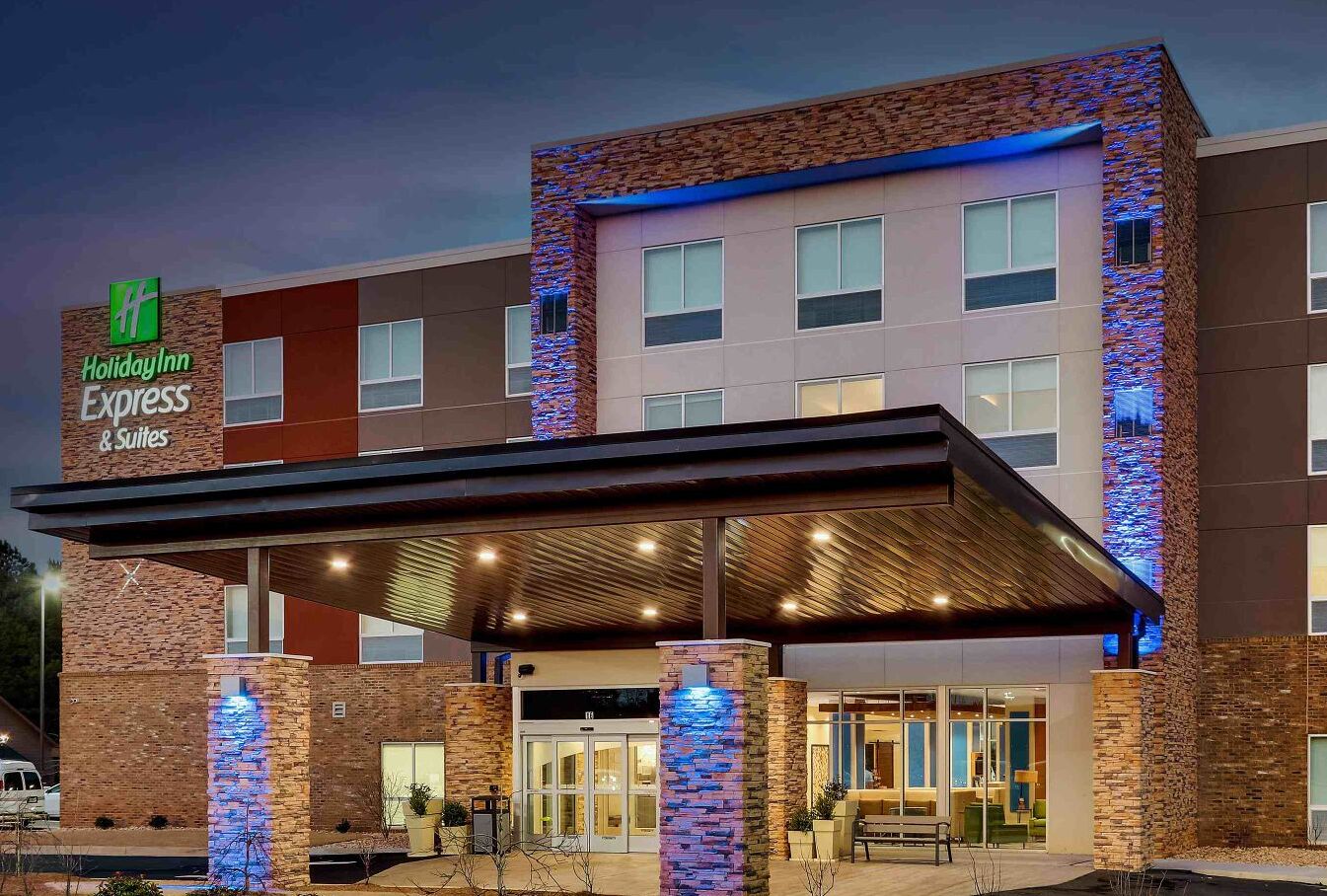 Picture of Holiday Inn Express & Suites Dawsonville