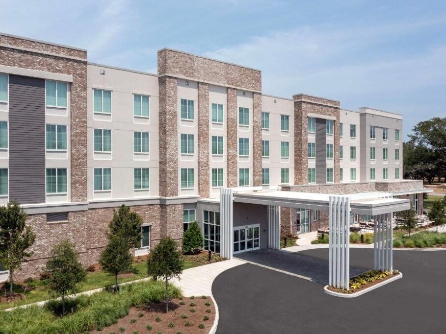 Picture of Hilton Garden Inn Pensacola Downtown
