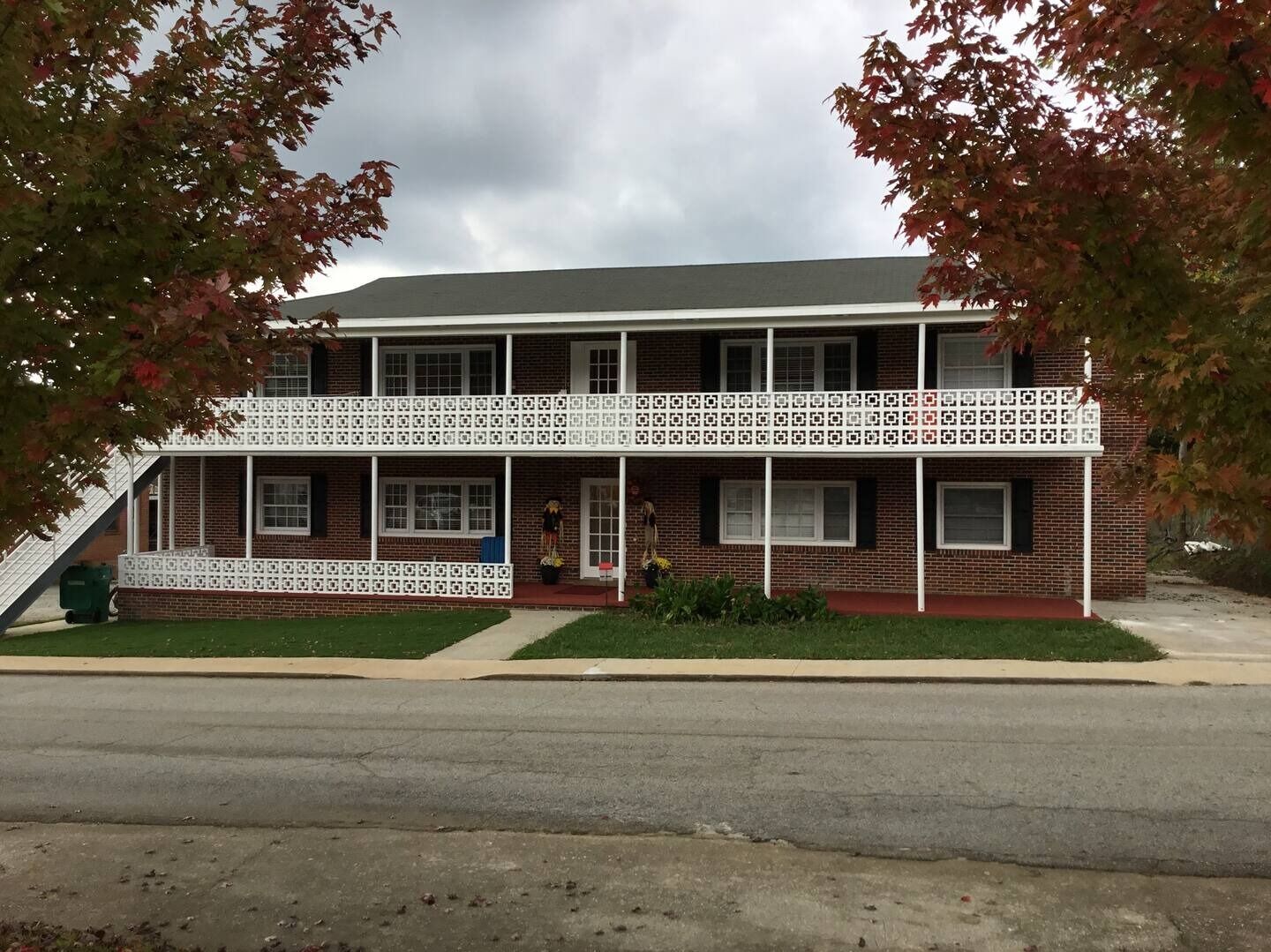 Picture of Blue Moon Air Bnb Downtown Clayton