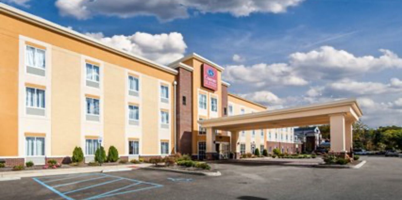 Picture of Comfort Suites Marietta-Parkersburg