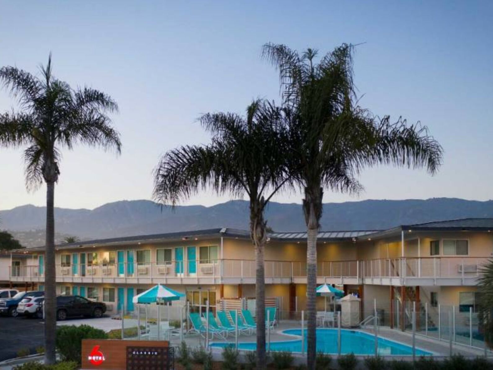 Picture of Motel 6 Santa Barbara, CA - Beach