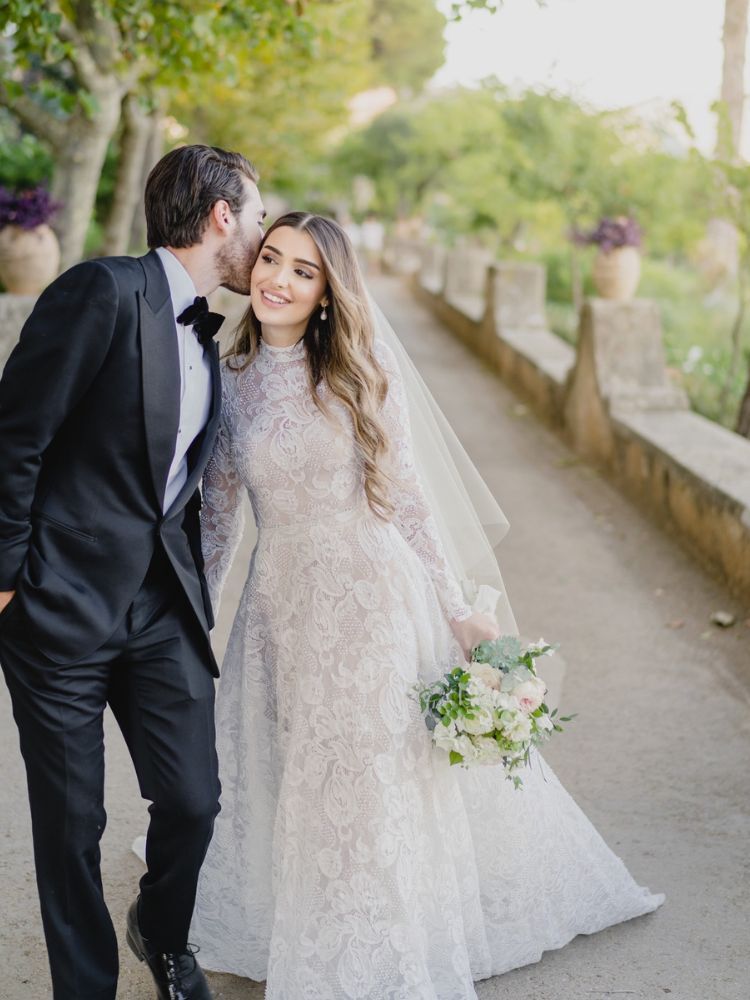 first look at wedding in Italy