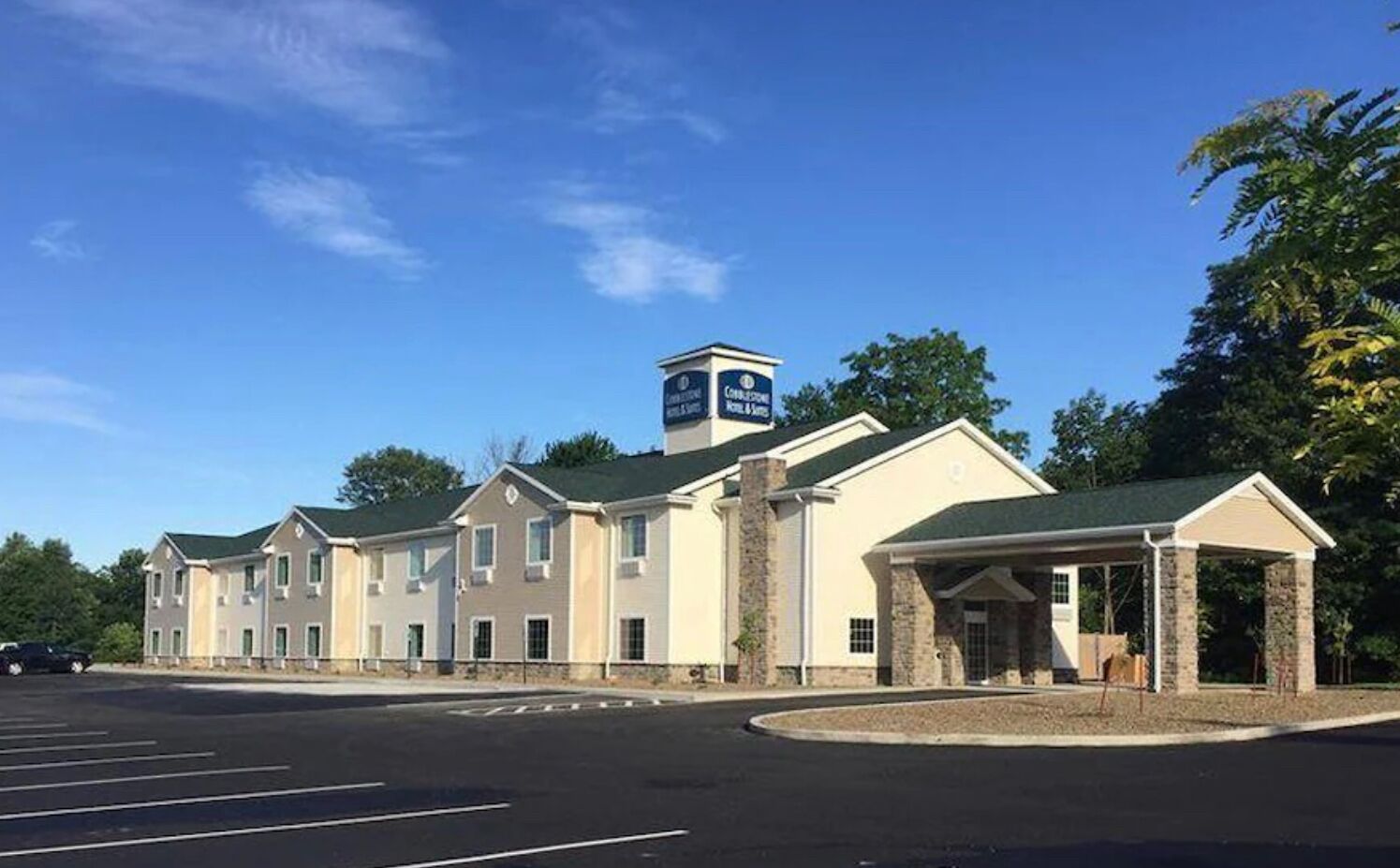 Picture of Cobblestone Hotel & Suites - Harborcreek