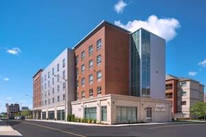 Picture of Hampton Inn & Suites Worcester