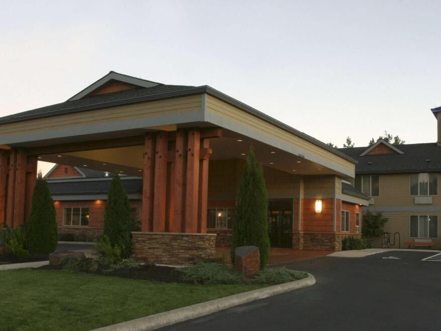 Picture of Best Western Snowcap Lodge