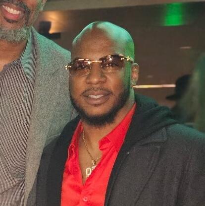 Dennis Thomas