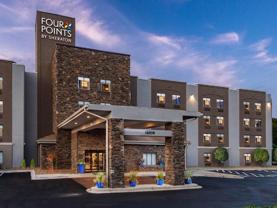 Picture of Four Points by Sheraton Charlotte - Lake Norman