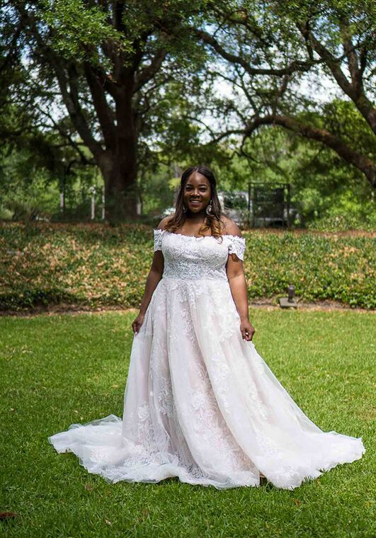 Essense of Australia D3464 plus A-Line Wedding Dress - 5