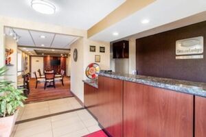 Picture of Econo Lodge